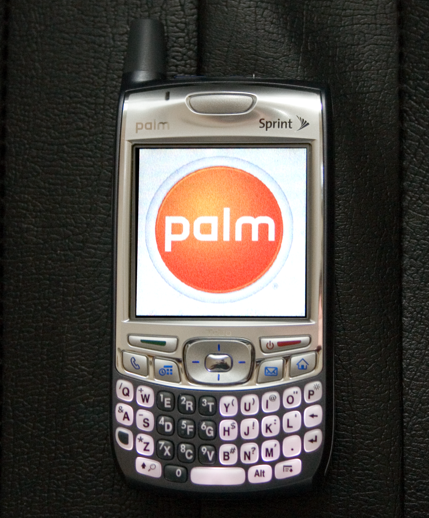 Palm Phoneが199ドルで単体販売開始。ベライゾンとの契約も不要 | telektlist