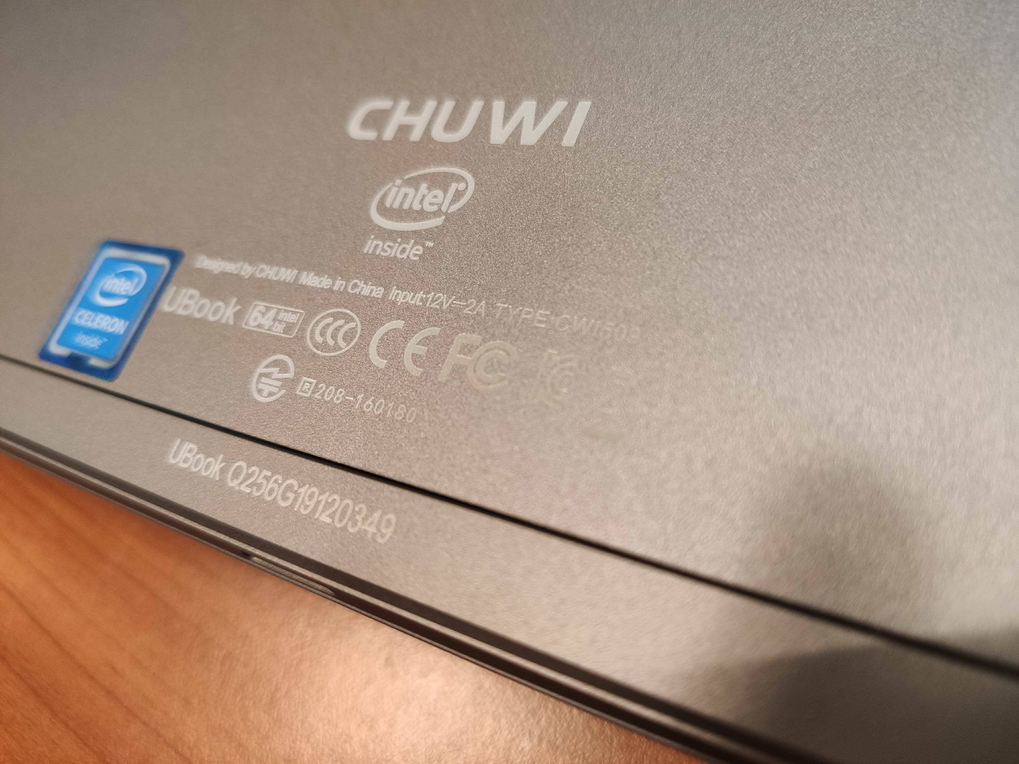 CHUWI UBookレビュー。11.6インチでアルミボディなエントリー2in1 PC：PR | telektlist