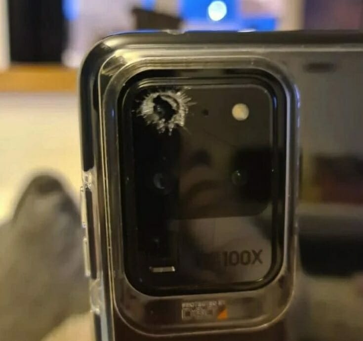 Galaxy S Ultraのカメラのガラスが突如割れる不具合 原因不明 Telektlist
